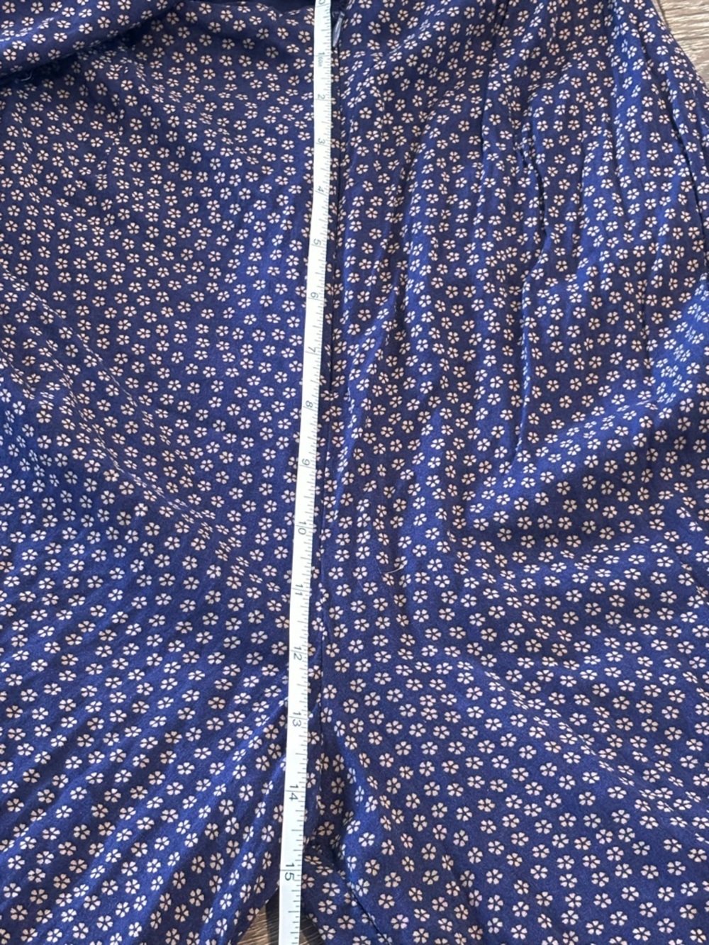 Urban Outfitters Kimchi Blue Shea Wrap Jumpsuit Women’s Size 4 - Picture 10 of 12